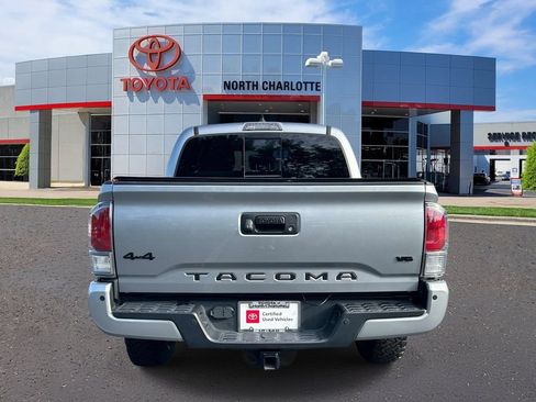 Used 2023 Toyota Tacoma TRD Off-Road w/ Technology Package AWD/4WD image 7