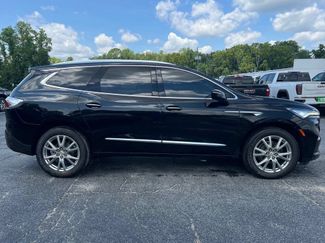 Used 2023 Buick Enclave Premium w/ Experience Buick Package FWD video 2