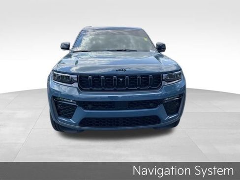 Used 2026 Jeep Grand Cherokee L Limited AWD/4WD image 2