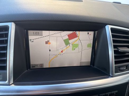 Used 2013 Mercedes-Benz ML 350 BlueTEC 4MATIC image 37