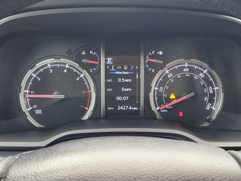 Used 2022 Toyota 4Runner Limited AWD/4WD image 7