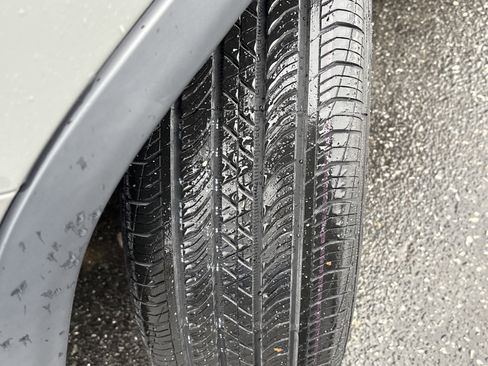 Certified 2020 Jeep Compass Limited image 13