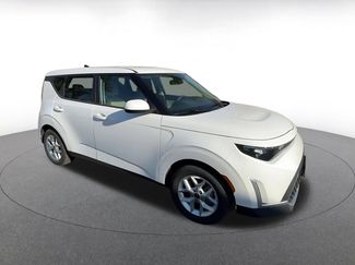 Used 2025 Kia Soul LX w/ LX Technology Package video 2