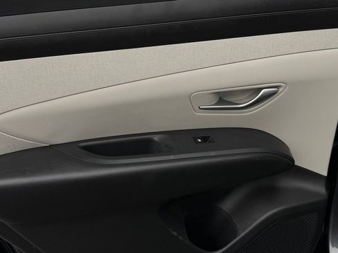 Certified 2025 Hyundai Tucson SEL image 12