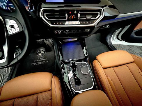 Certified 2023 BMW X3 xDrive30i w/ Premium Package image 18