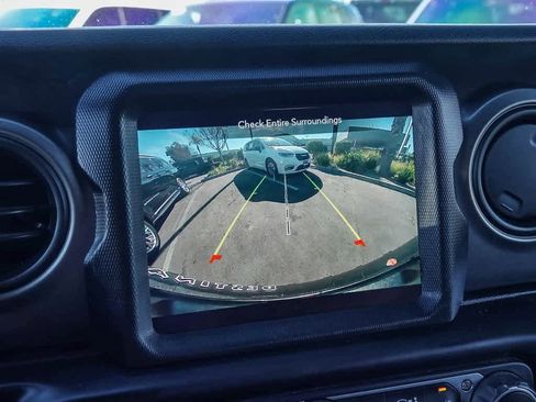 Certified 2021 Jeep Wrangler Unlimited Sport image 22