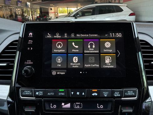 Used 2023 Honda Odyssey Elite image 43