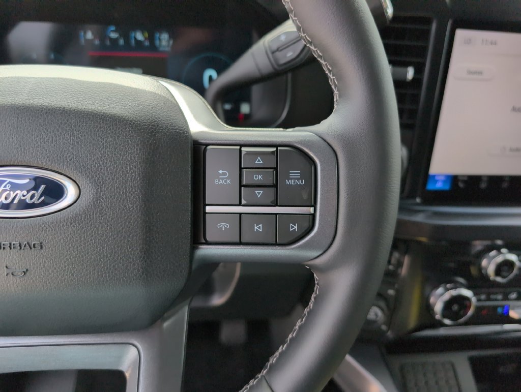 New 2026 Ford F250 Lariat w/ Tremor Off-Road Package AWD/4WD image 33