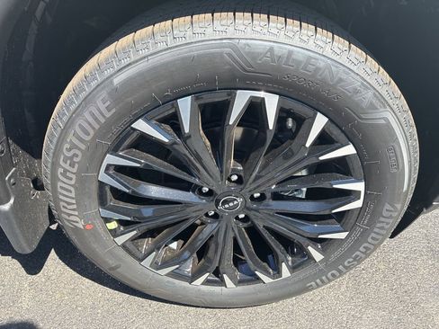 New 2026 Nissan Rogue Dark Armor AWD/4WD image 9