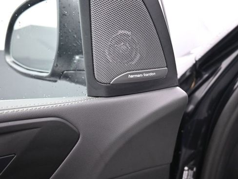 Used 2024 BMW X5 xDrive40i w/ Premium Package image 10