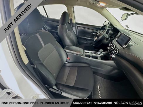 Certified 2025 Nissan Sentra SV FWD image 25
