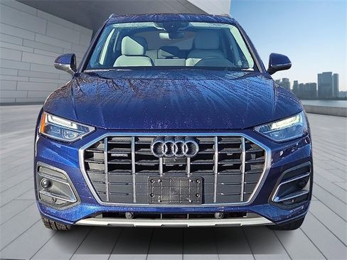 Used 2021 Audi Q5 2.0T Premium Plus w/ Premium Plus Package image 2