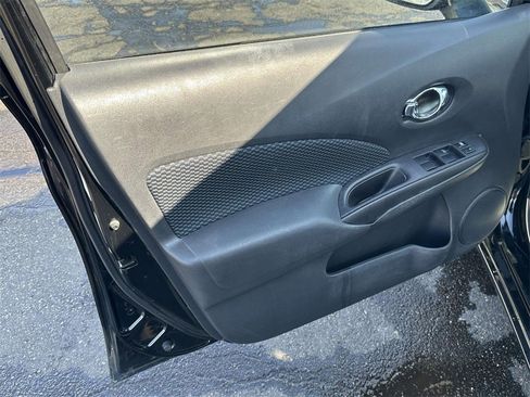 Used 2015 Nissan Versa Note SV image 17