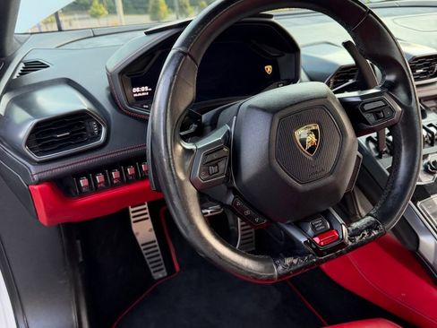 Used 2015 Lamborghini Huracan LP 610-4 AWD/4WD image 15