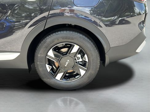 New 2026 Kia Sportage LX FWD image 28