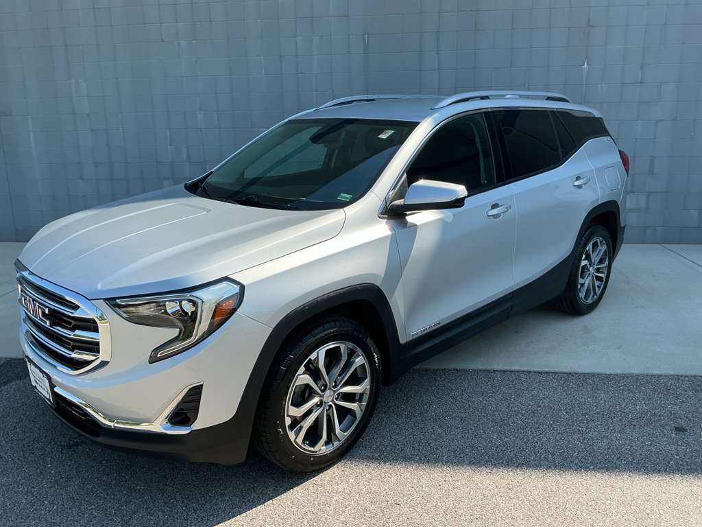 Used 2020 GMC Terrain SLT w/ Preferred Package FWD image 4