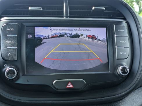Used 2022 Kia Soul LX w/ Technology Package FWD image 24