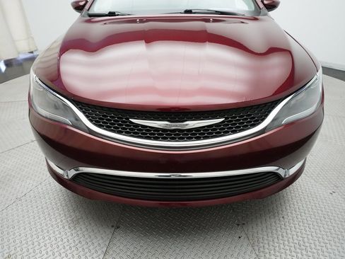 Used 2016 Chrysler 200 Limited image 21
