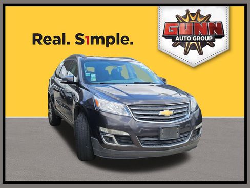 Used 2015 Chevrolet Traverse LT image 1
