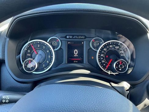 New 2026 RAM 2500 Tradesman AWD/4WD image 17