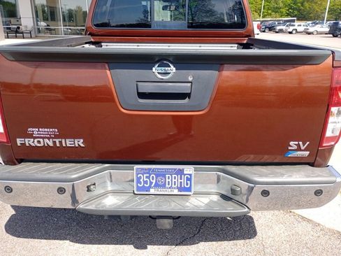 Used 2018 Nissan Frontier SV w/ Value Truck Package image 6