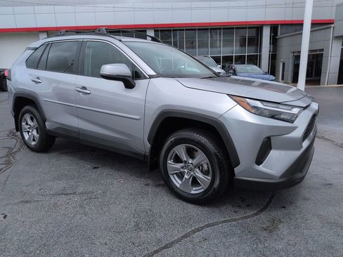Certified 2023 Toyota RAV4 XLE AWD/4WD image 7