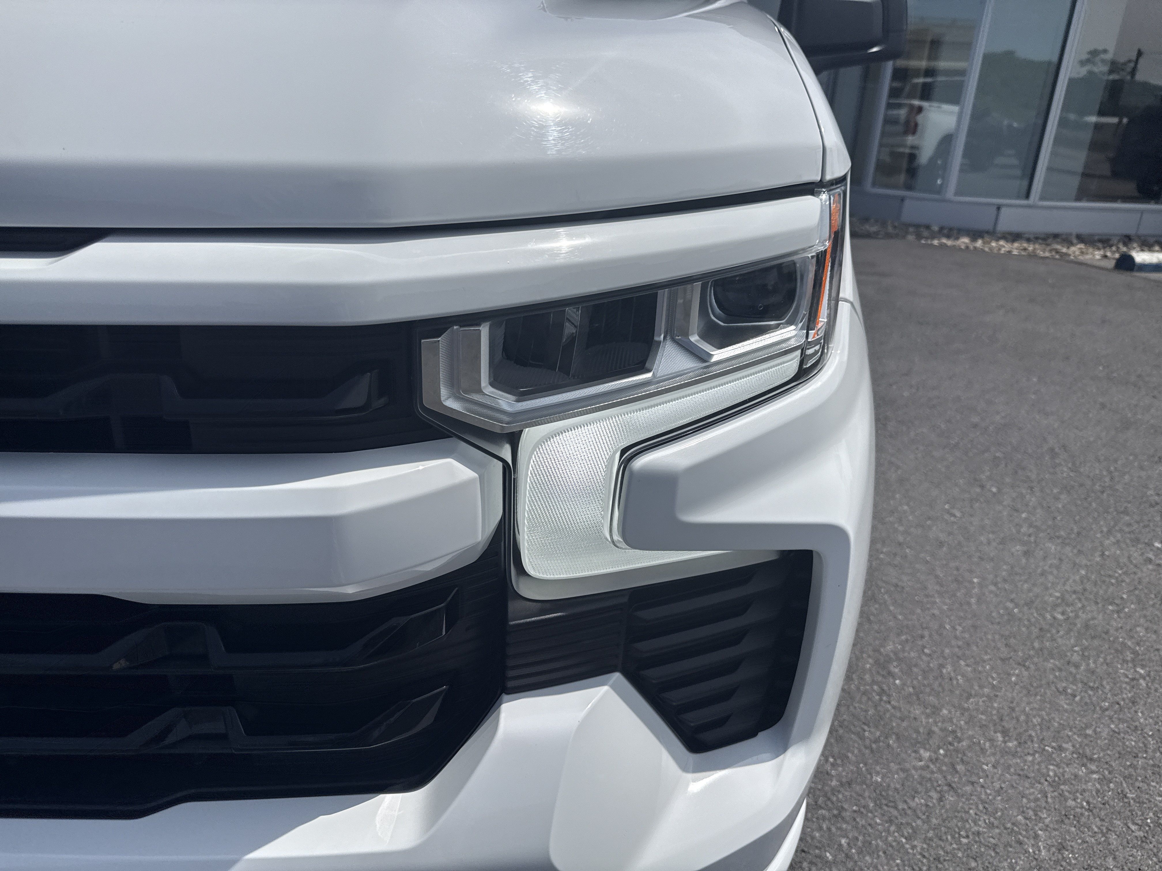 Used 2024 Chevrolet Silverado 1500 RST w/ Protection Package AWD/4WD image 9