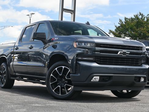 Used 2020 Chevrolet Silverado 1500 RST w/ All-Star Edition AWD/4WD image 2