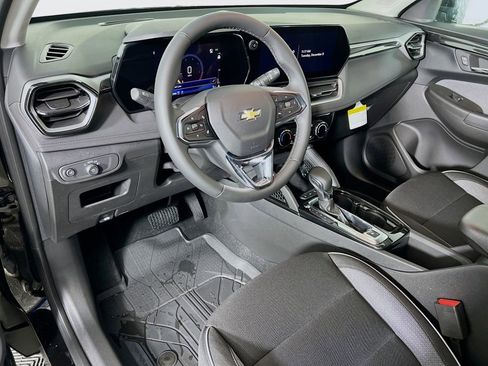 New 2026 Chevrolet TrailBlazer LT w/ LT Cold Weather Package image 9