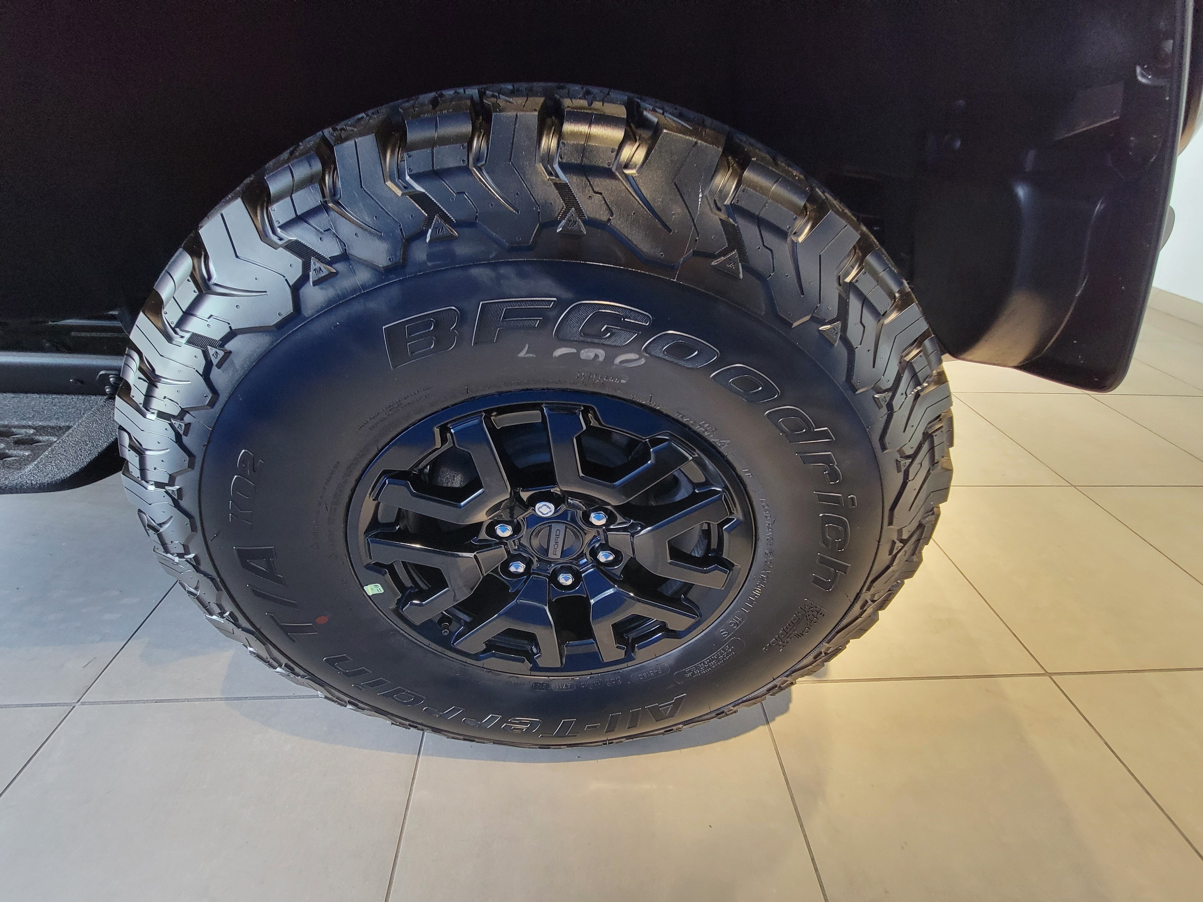 New 2026 Ford Bronco Raptor AWD/4WD image 9