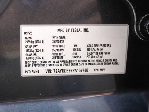 Used 2023 Tesla Model Y Long Range AWD/4WD image 71