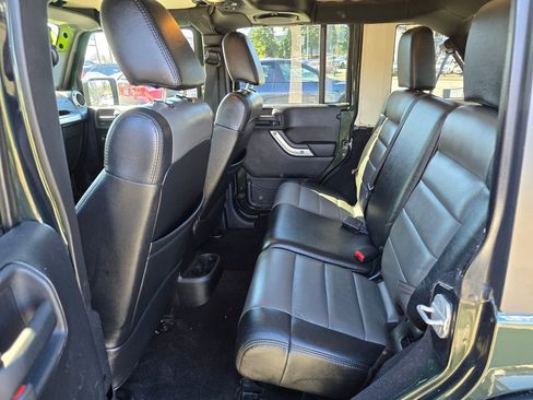 Used 2011 Jeep Wrangler Unlimited Sahara w/ Dual Top Group image 17