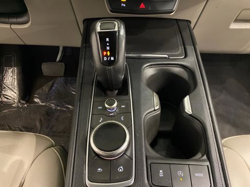 Used 2019 Cadillac XT4 Luxury image 14