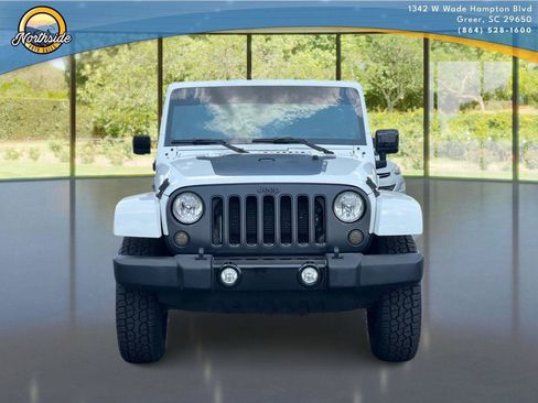 Used 2014 Jeep Wrangler Unlimited Sahara AWD/4WD image 21