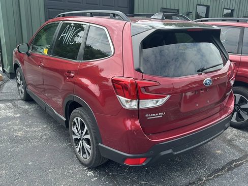 Used 2024 Subaru Forester Limited AWD/4WD image 4