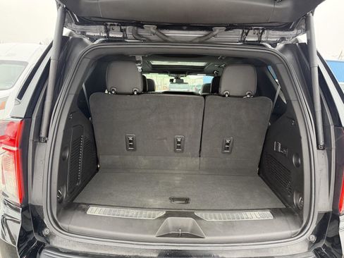 Used 2022 Chevrolet Tahoe RST w/ Sport Performance Package image 41