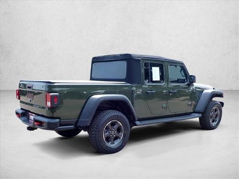 Used 2023 Jeep Gladiator Rubicon w/ Cold Weather Group AWD/4WD image 4