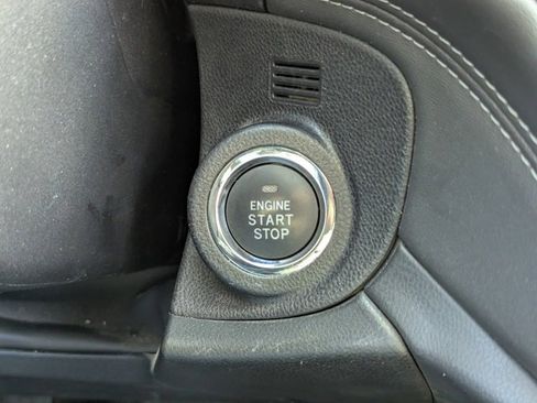 Used 2021 Subaru Outback Premium image 15