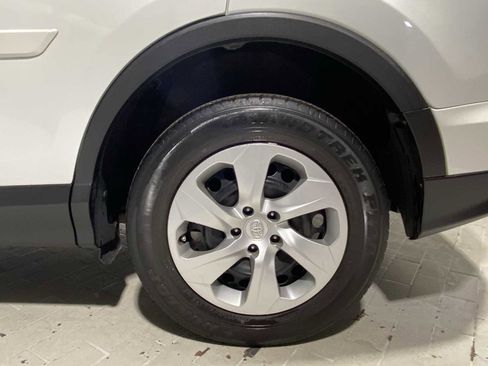 Used 2016 Toyota RAV4 Limited image 8