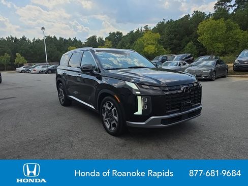 Used 2024 Hyundai Palisade Limited AWD/4WD image 7