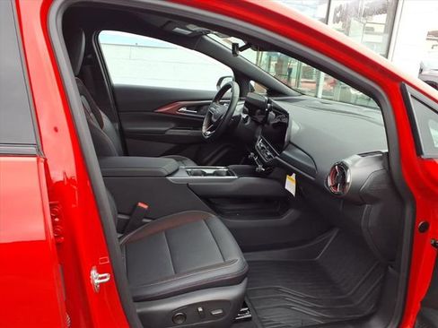 Used 2024 Chevrolet Equinox EV RS image 22