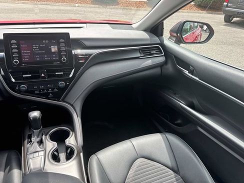 Used 2023 Toyota Camry SE FWD image 16