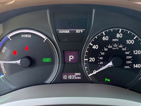 Used 2013 Lexus RX 450h AWD w/ Navigation Pkg image 34