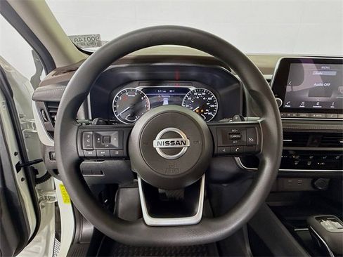 Certified 2021 Nissan Rogue S image 11