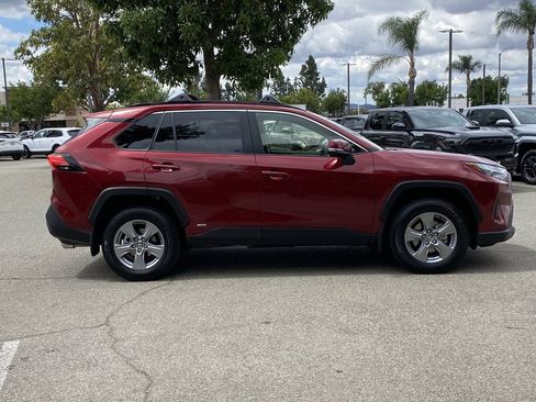 Certified 2025 Toyota RAV4 LE AWD/4WD image 44
