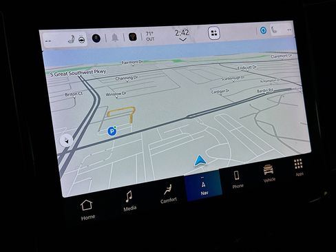 Used 2024 Jeep Grand Cherokee L Limited w/ Luxury Tech Group II image 22