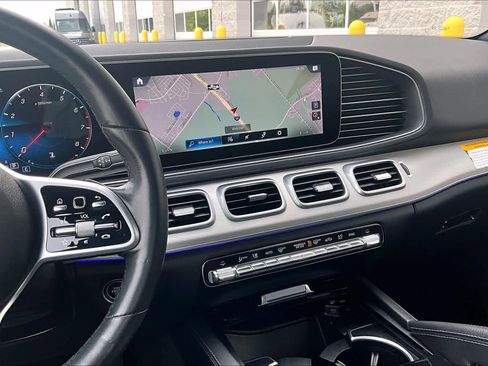 Used 2022 Mercedes-Benz GLE 350 4MATIC image 7