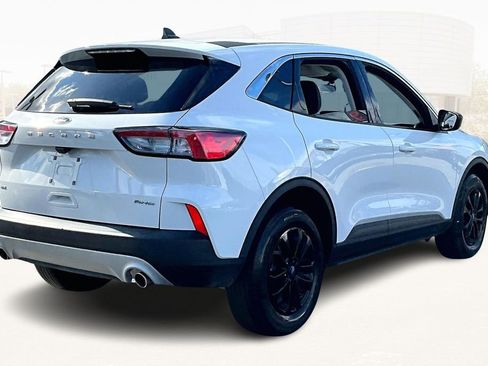 Used 2022 Ford Escape SE w/ Cold Weather Package image 6