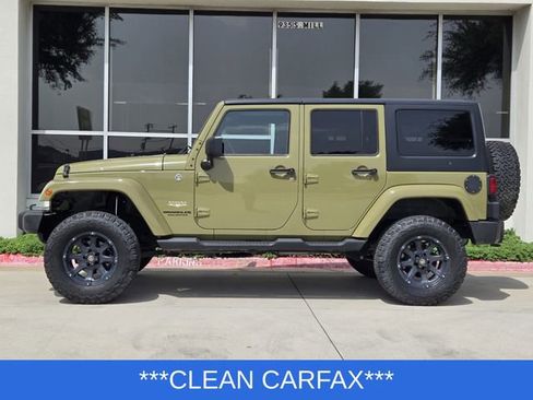 Used 2013 Jeep Wrangler Unlimited Sahara w/ Connectivity Group AWD/4WD image 4