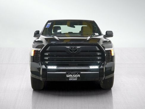 Used 2026 Toyota Tundra SR5 w/ SR5 Convenience Package AWD/4WD image 8